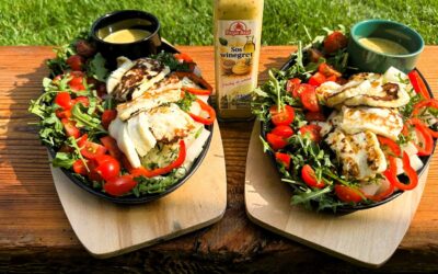 Sałatka z grillowanym serem halloumi, melonem i rukolą